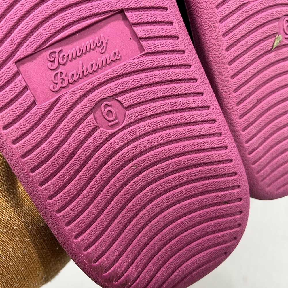 TOMMY BAHAMA EMBROIDERED SLIDE SANDAL - Picture 7 of 12